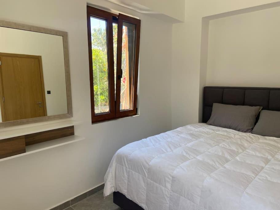 Modern And Classic House Old Down Apartment Rhodes City